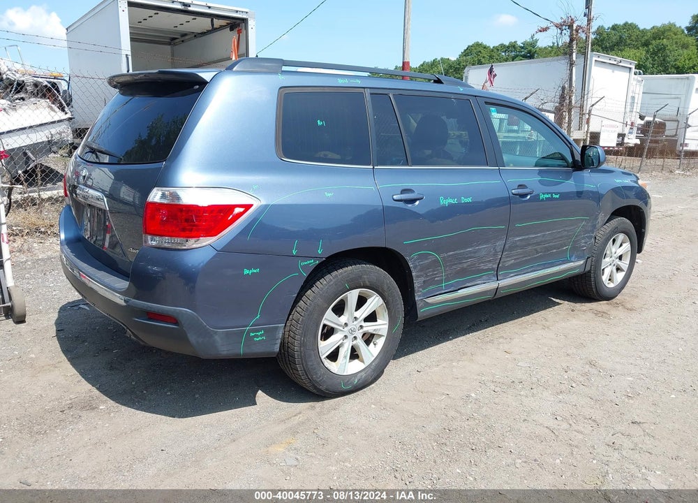 2013 TOYOTA HIGHLANDER SE V6 VIN: 5TDBK3EH7DS231595