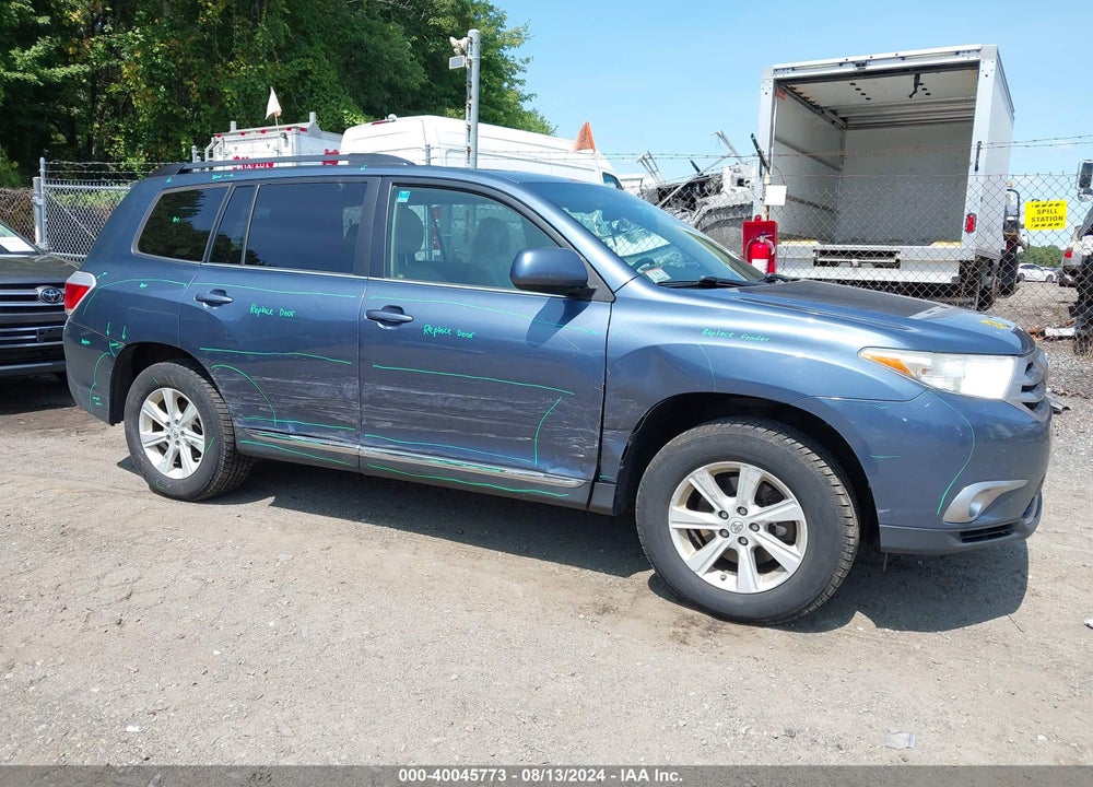 2013 TOYOTA HIGHLANDER SE V6 VIN: 5TDBK3EH7DS231595