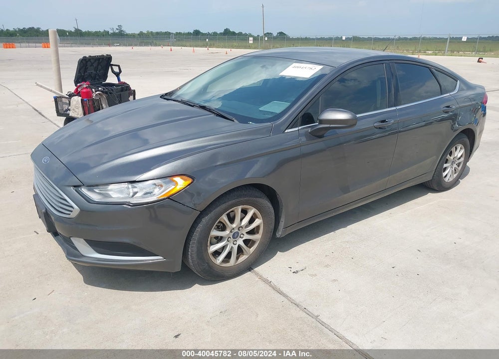 2018 FORD FUSION S VIN: 3FA6P0G7XJR130870