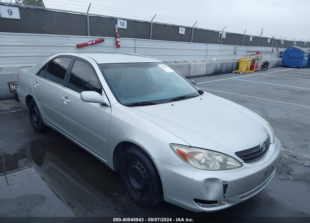 2003 TOYOTA CAMRY LE VIN: JTDBE32K930233020