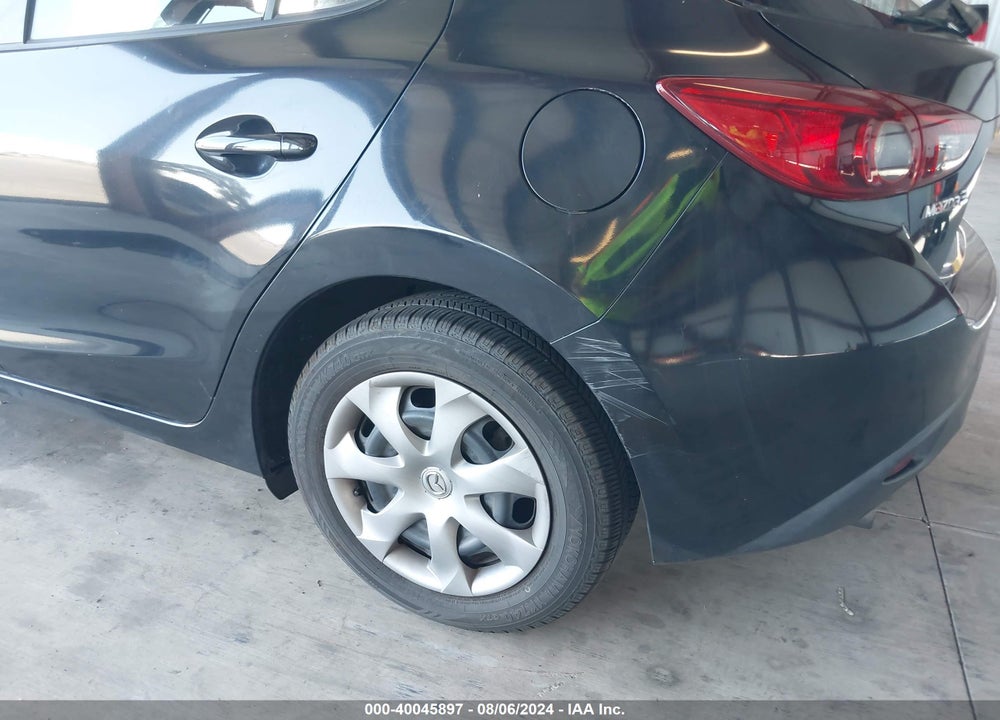 2014 MAZDA 3 I SPORT VIN: JM1BM1K70E1165531
