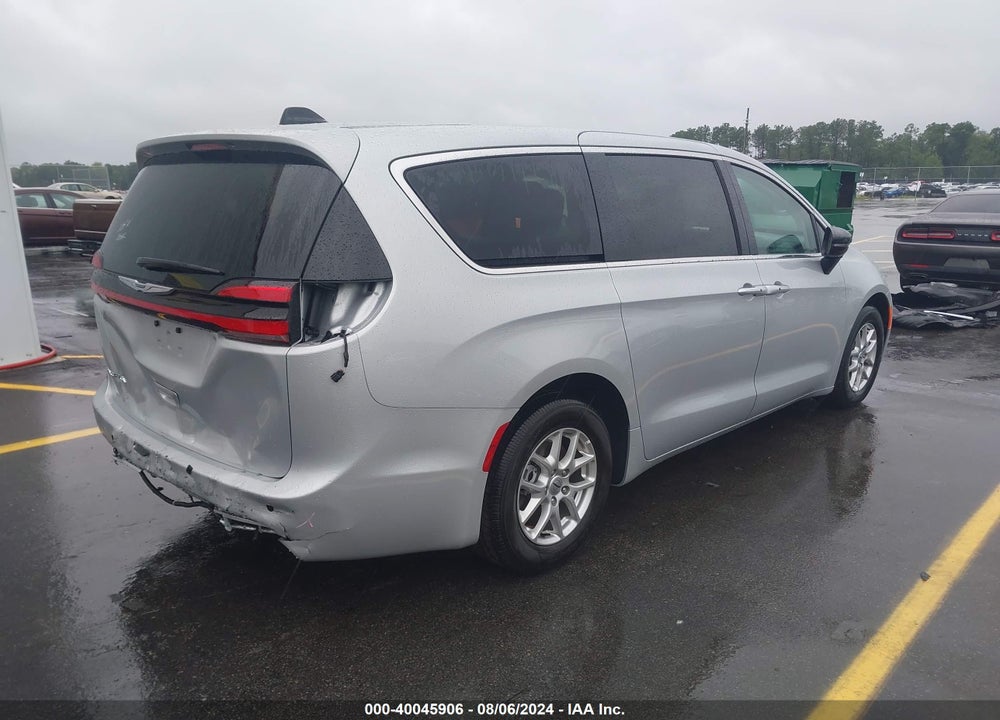 2024 CHRYSLER PACIFICA TOURING L VIN: 2C4RC1BG8RR162122