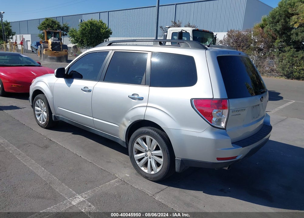 2011 SUBARU FORESTER 2.5X PREMIUM VIN: JF2SHACC2BH731936