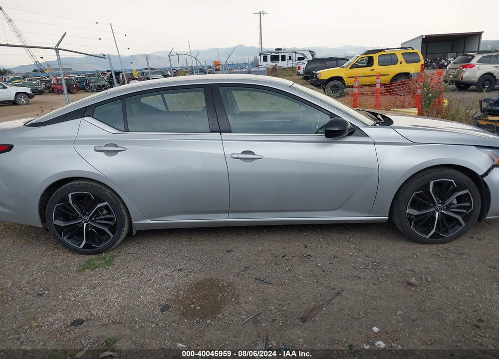 2023 NISSAN ALTIMA SR FWD VIN: 1N4BL4CV5PN383239