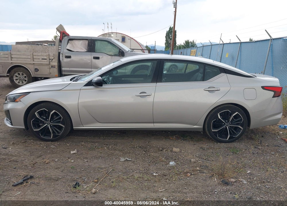 2023 NISSAN ALTIMA SR FWD VIN: 1N4BL4CV5PN383239