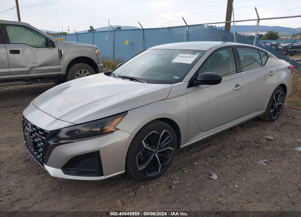 2023 NISSAN ALTIMA SR FWD VIN: 1N4BL4CV5PN383239