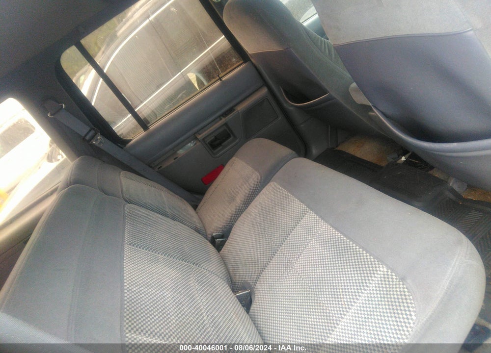 1994 FORD EXPLORER VIN: 1FMDU34X1RUC53330