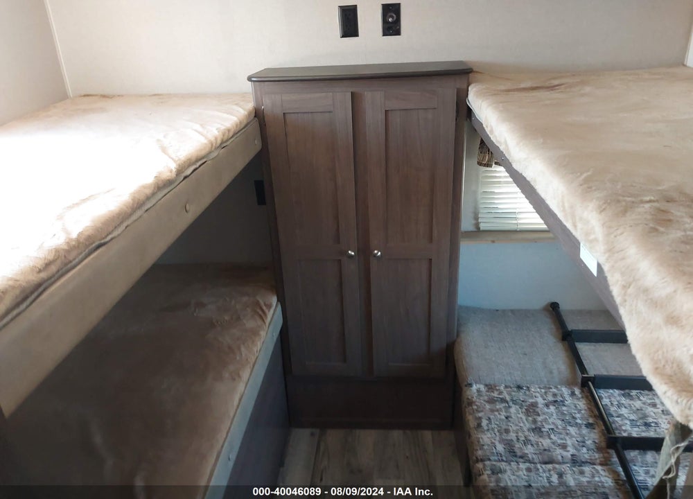 2018 KEYSTONE HIDEOUT VIN: 4YDT29B29J7245945