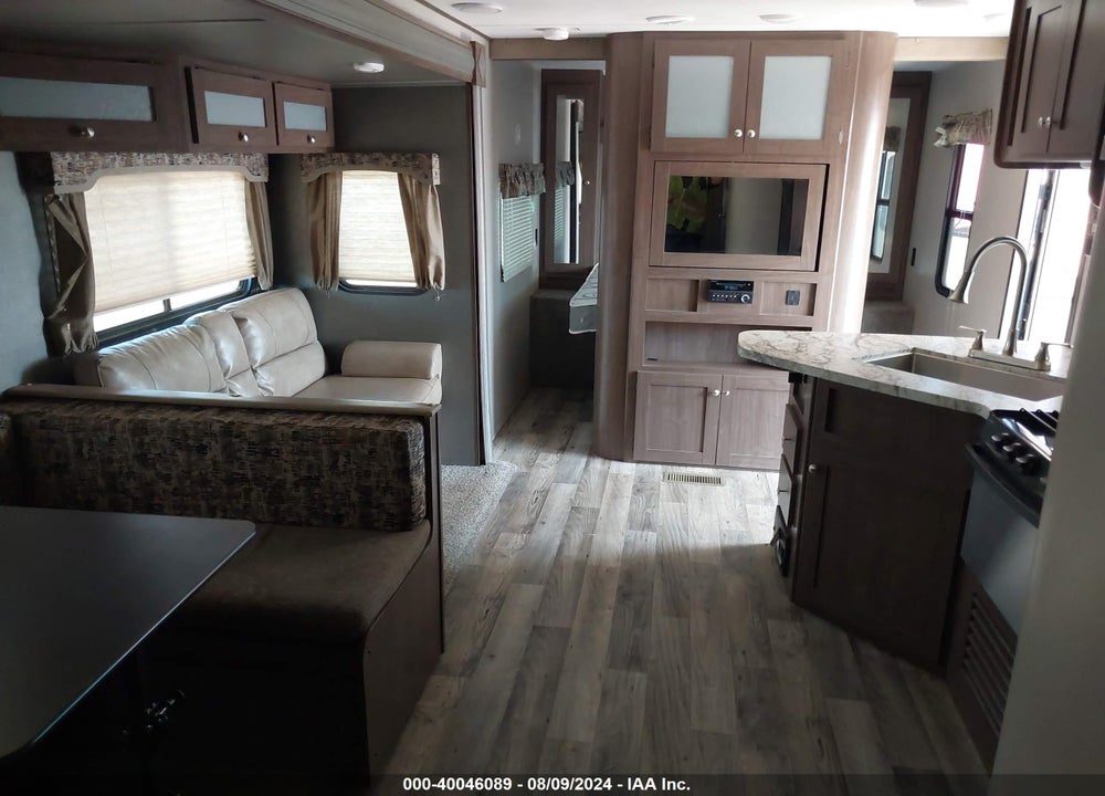 2018 KEYSTONE HIDEOUT VIN: 4YDT29B29J7245945