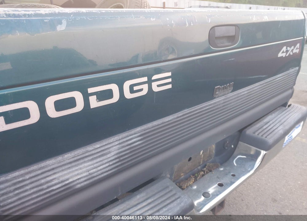 1998 DODGE RAM 1500 ST VIN: 1B7HF13Y5WJ240687
