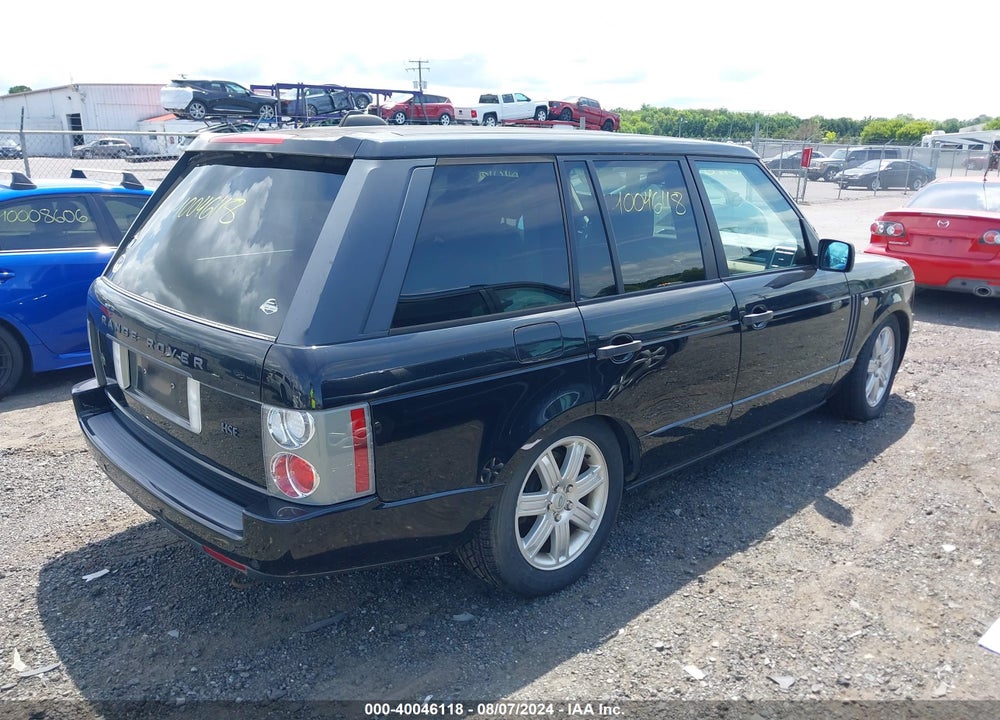 2007 LAND ROVER RANGE ROVER HSE VIN: SALME154X7A244143