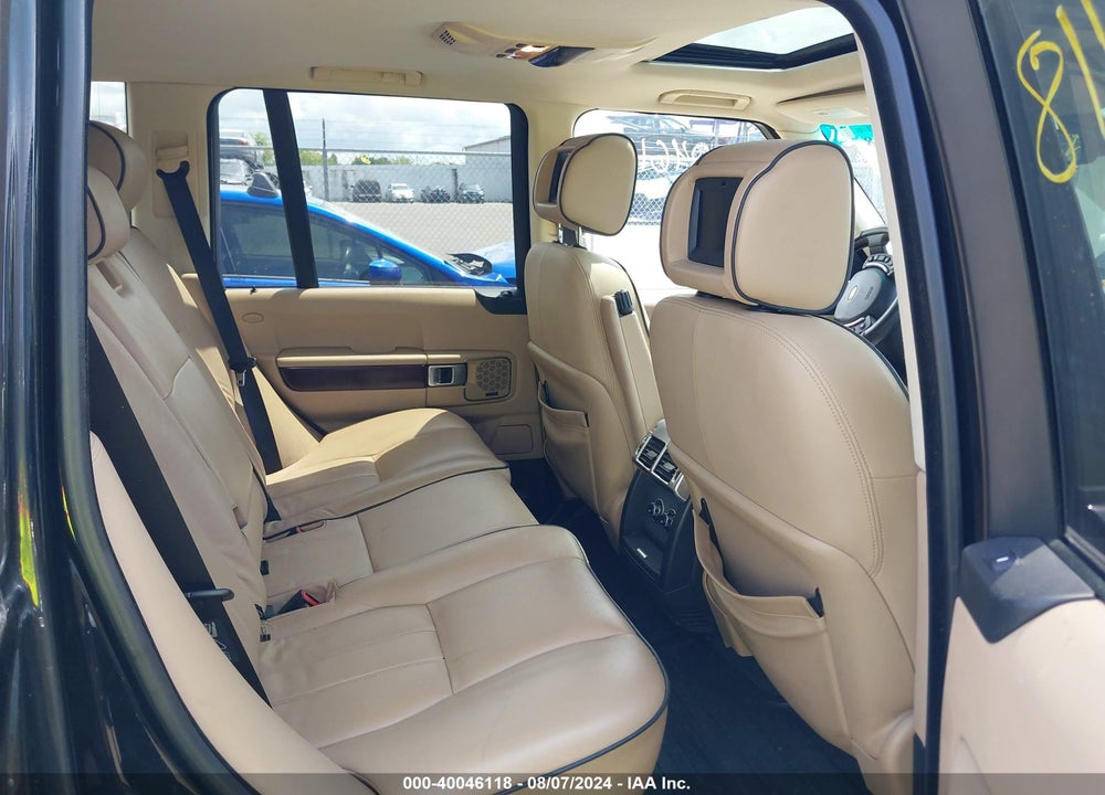 2007 LAND ROVER RANGE ROVER HSE VIN: SALME154X7A244143