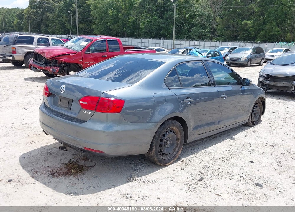 2012 VOLKSWAGEN JETTA 2.5L SE VIN: 3VWDP7AJ5CM452554