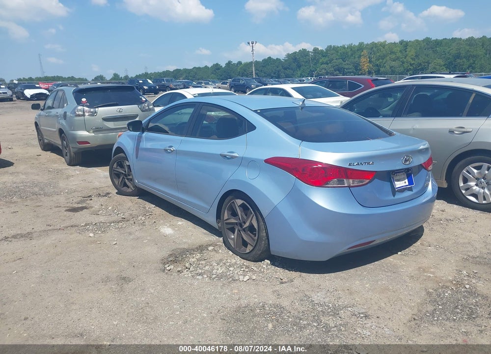 2013 HYUNDAI ELANTRA LIMITED VIN: KMHDH4AE8DU712598