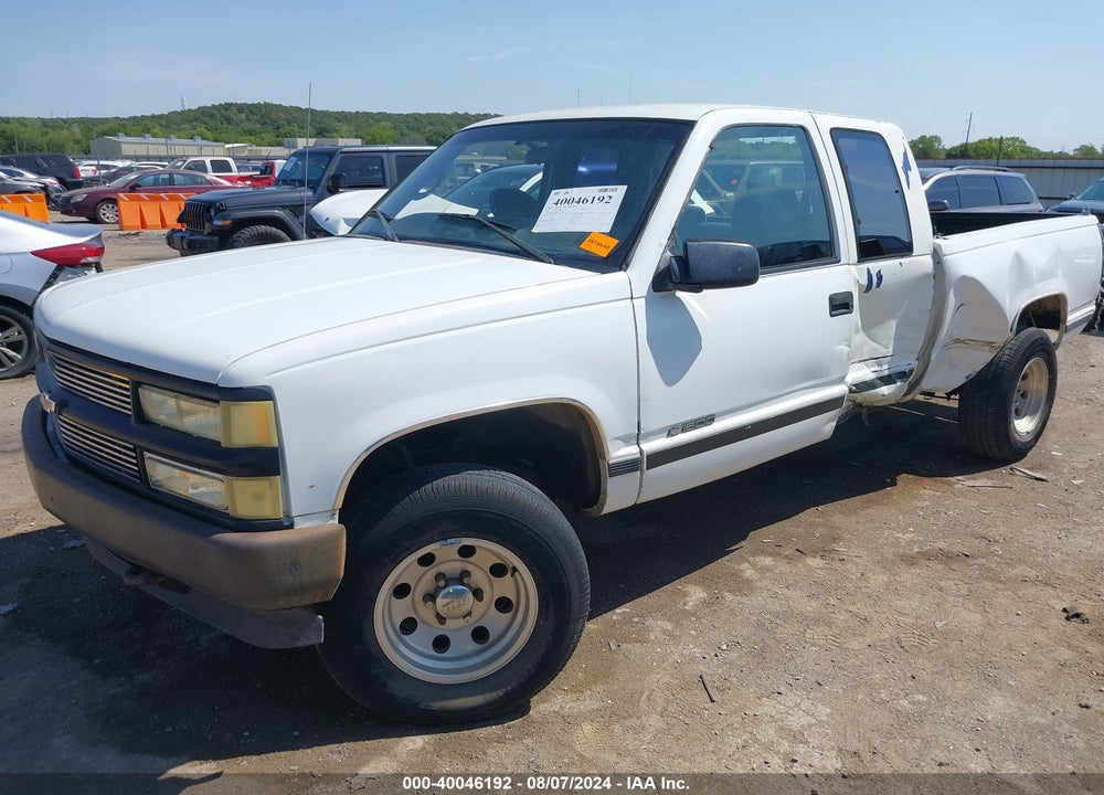 1997 CHEVROLET K1500 FLEETSIDE VIN: 2GCEK19R2V1229945