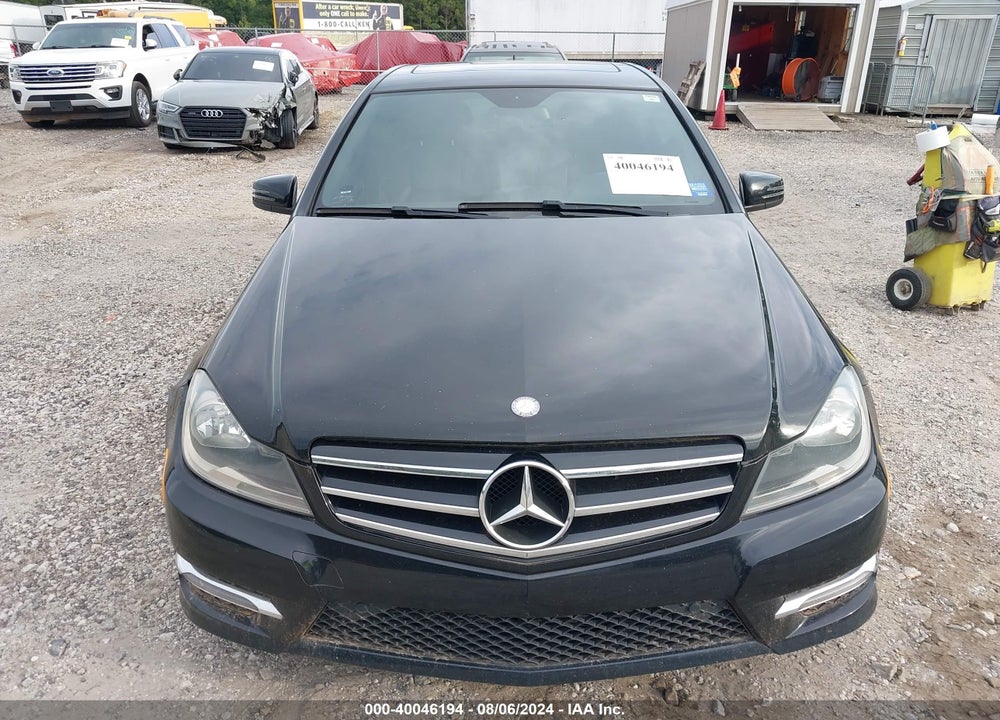 2013 MERCEDES-BENZ C 250 LUXURY/SPORT VIN: WDDGF4HB8DG128628