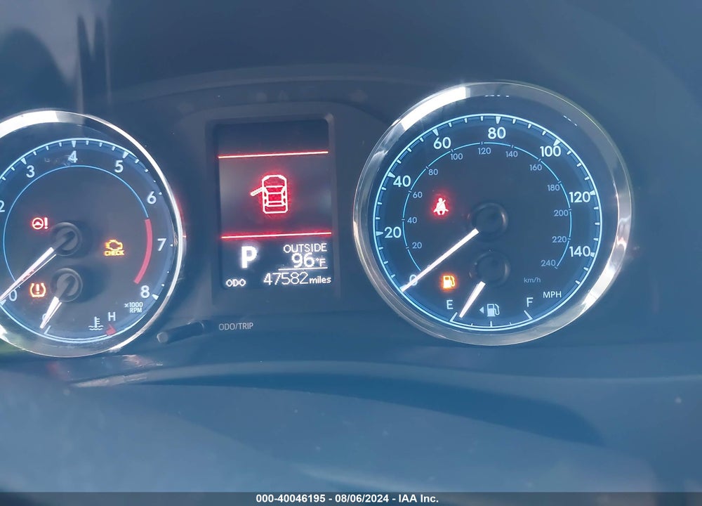 2019 TOYOTA COROLLA LE VIN: 5YFBURHE6KP867056