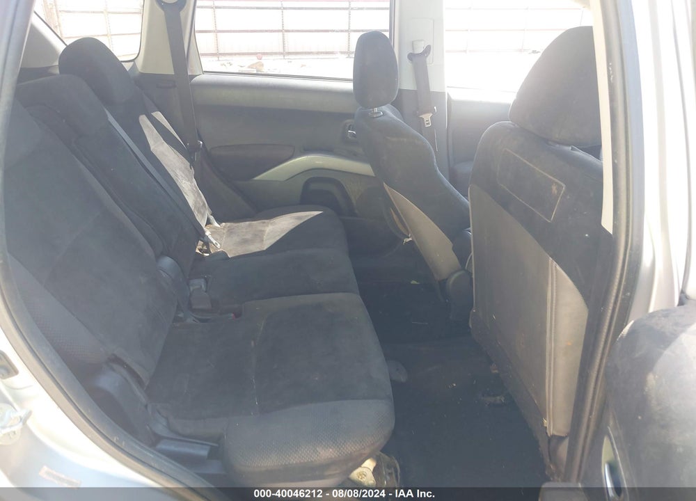 2010 MITSUBISHI OUTLANDER ES VIN: JA4AS2AW1AZ004563
