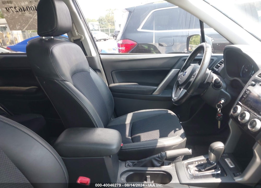 2018 SUBARU FORESTER 2.5I PREMIUM VIN: JF2SJAGC9JH598458