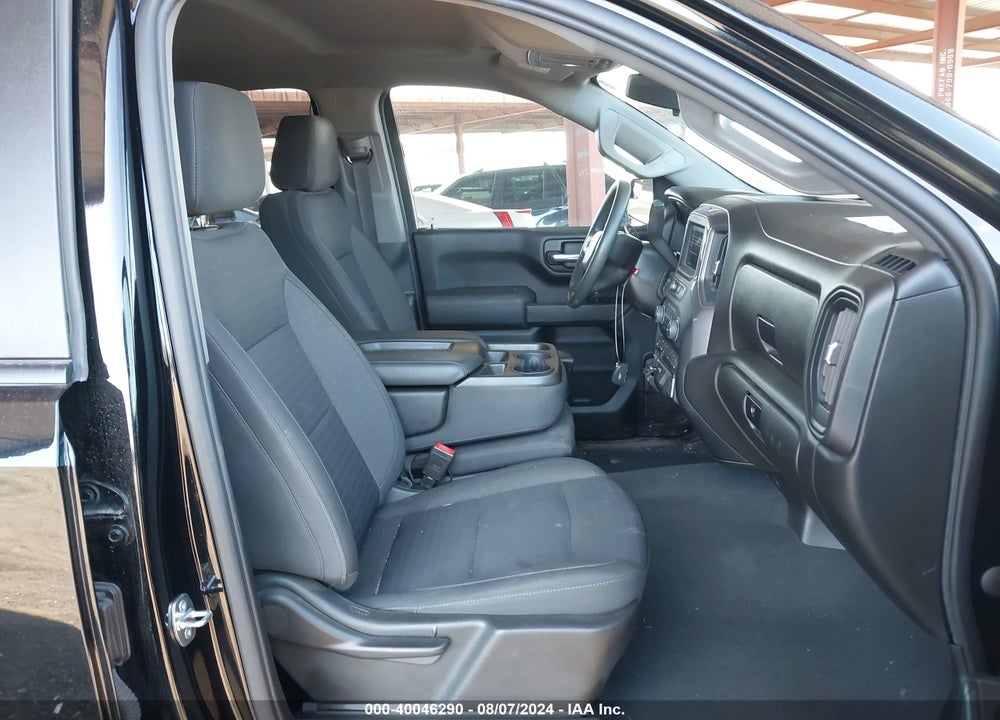 2022 CHEVROLET SILVERADO 1500 2WD SHORT BED CUSTOM VIN: 1GCPABEK6NZ555104