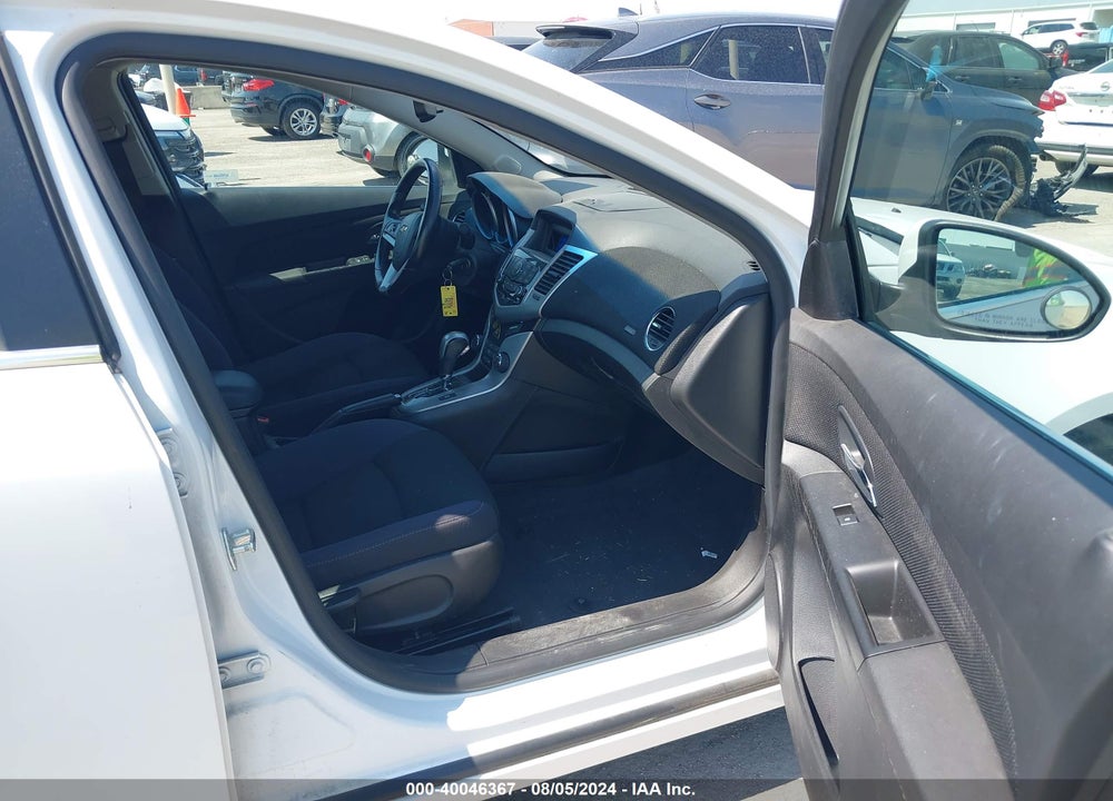 2014 CHEVROLET CRUZE 1LT AUTO VIN: 1G1PC5SB4E7185095