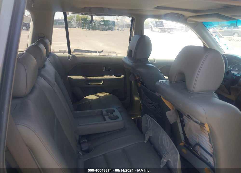 2007 HONDA PILOT EX-L VIN: 5FNYF28577B027236