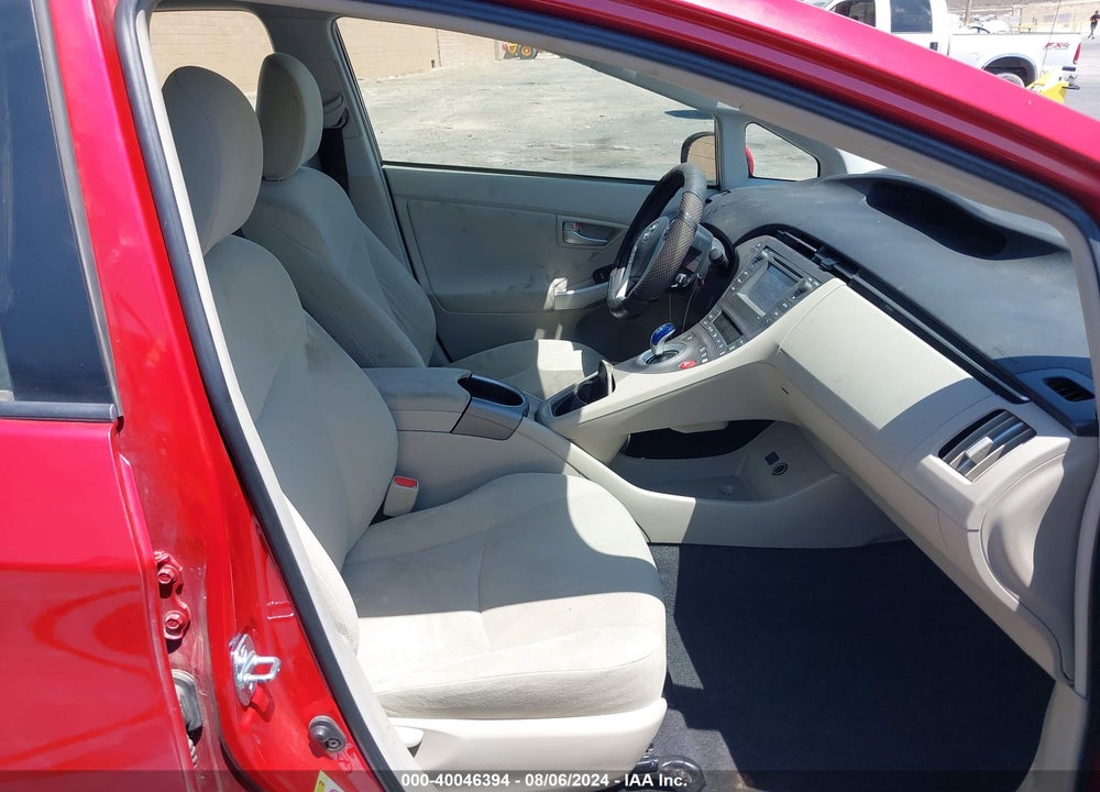 2014 TOYOTA PRIUS TWO VIN: JTDKN3DU4E1741083