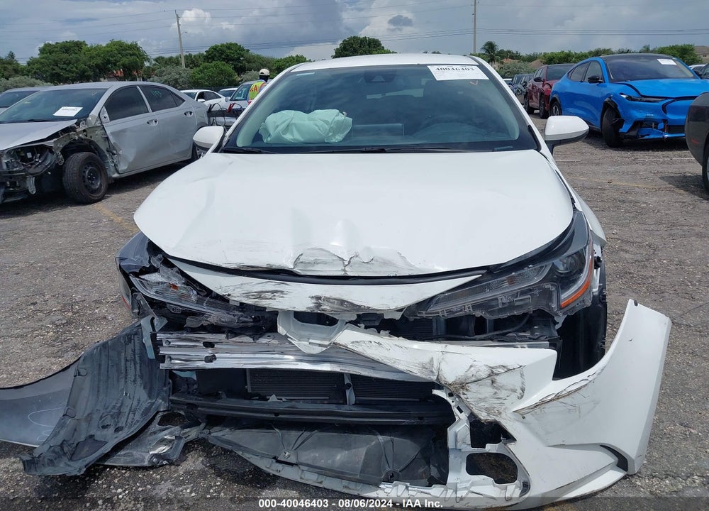 2021 TOYOTA COROLLA LE VIN: JTDEPMAE9MJ181179