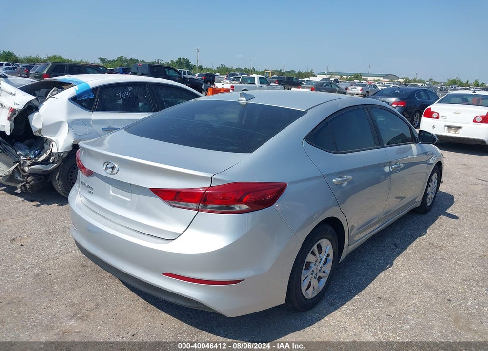 2017 HYUNDAI ELANTRA SE VIN: 5NPD74LF8HH194229