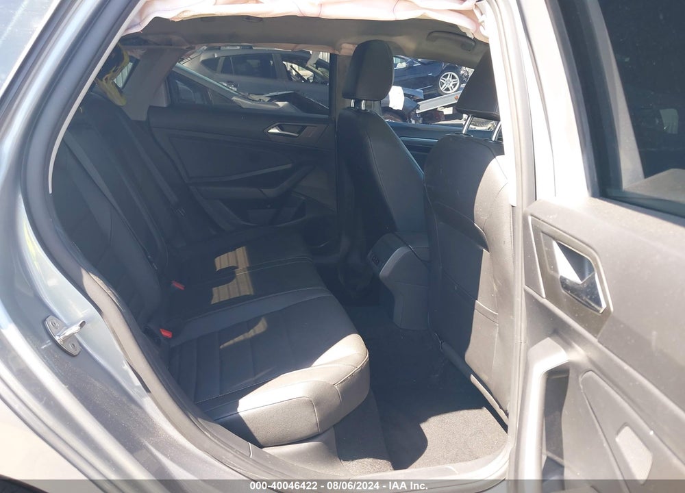2021 VOLKSWAGEN JETTA 1.4T SEL VIN: 3VWE57BU4MM052022