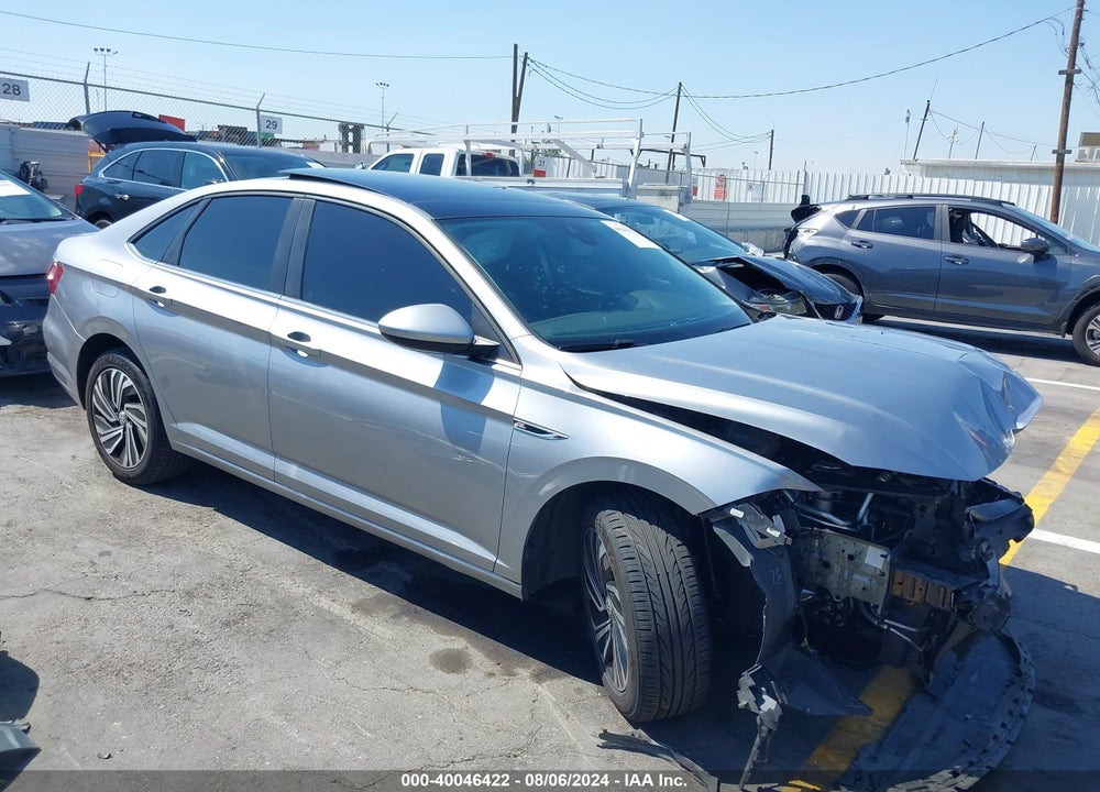2021 VOLKSWAGEN JETTA 1.4T SEL VIN: 3VWE57BU4MM052022