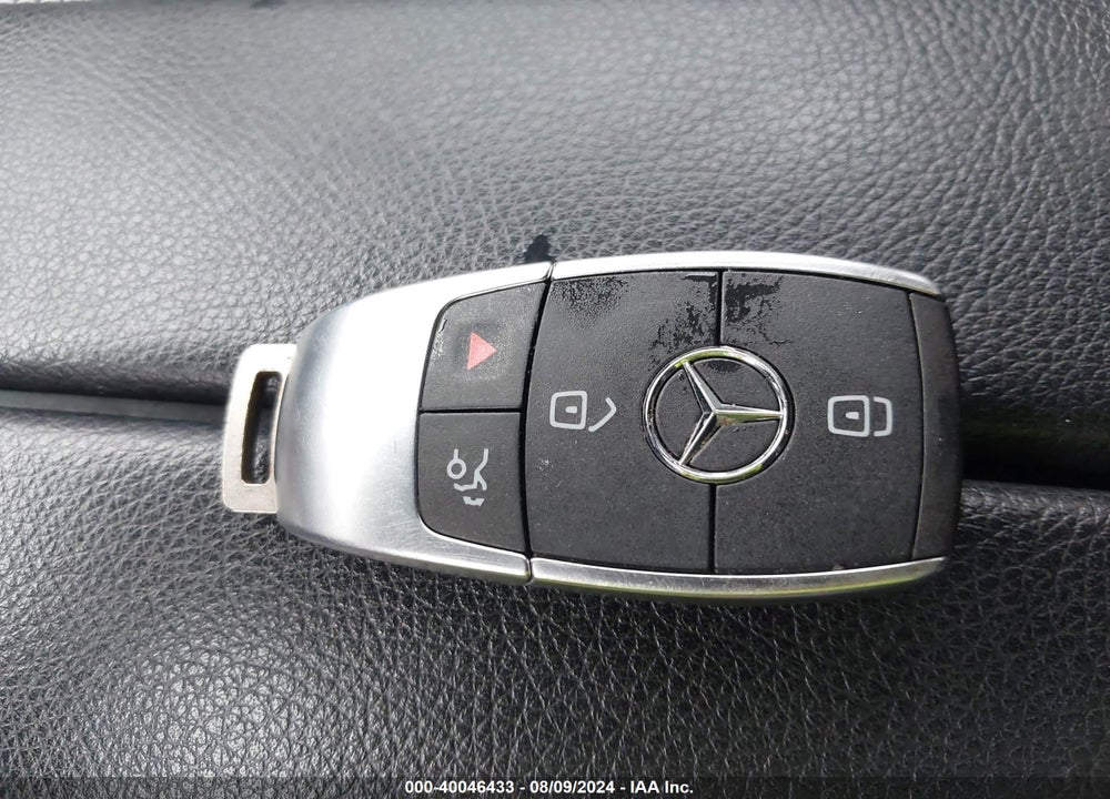 2020 MERCEDES-BENZ GLB 250 4MATIC VIN: W1N4M4HB5LW040040