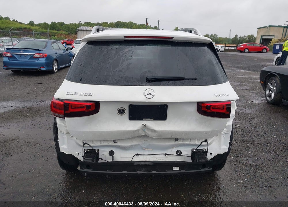 2020 MERCEDES-BENZ GLB 250 4MATIC VIN: W1N4M4HB5LW040040
