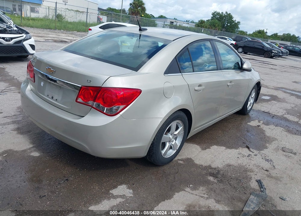 2014 CHEVROLET CRUZE 1LT AUTO VIN: 1G1PC5SB2E7174094