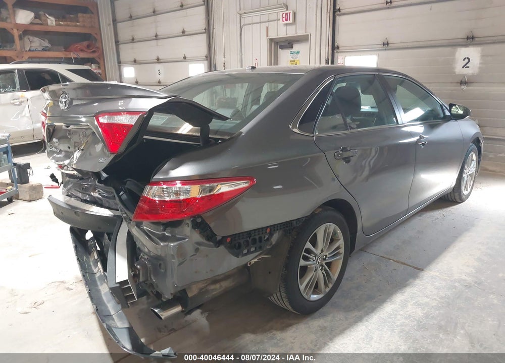 2016 TOYOTA CAMRY SE VIN: 4T1BF1FK4GU180328