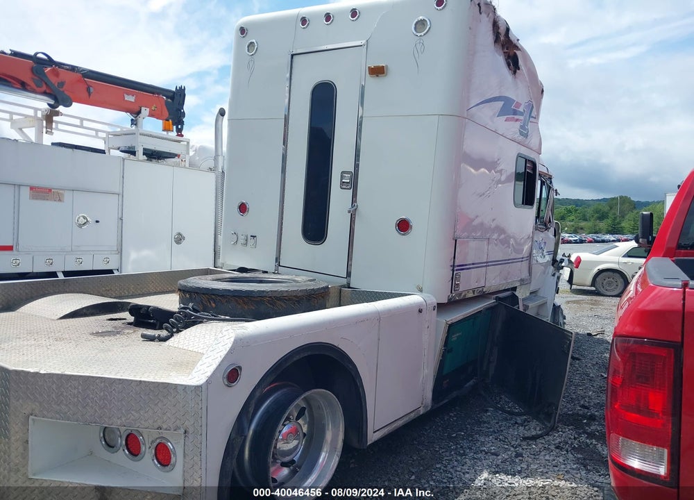 2001 FREIGHTLINER FL106 VIN: 1FVABZB871HF30479