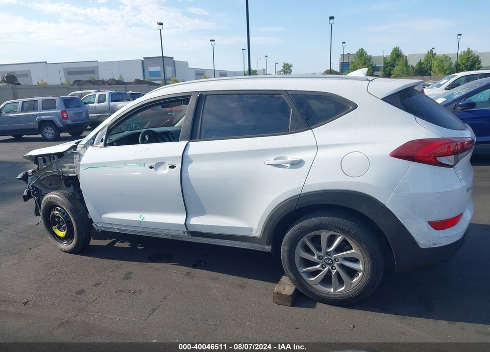 2018 HYUNDAI TUCSON SEL VIN: KM8J33A40JU614258