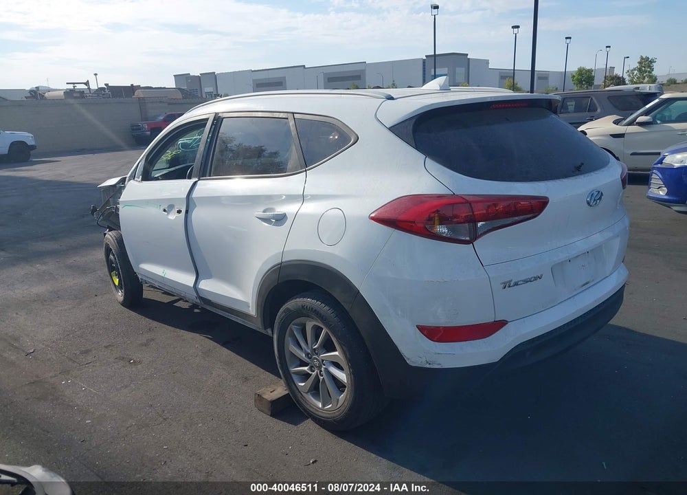 2018 HYUNDAI TUCSON SEL VIN: KM8J33A40JU614258