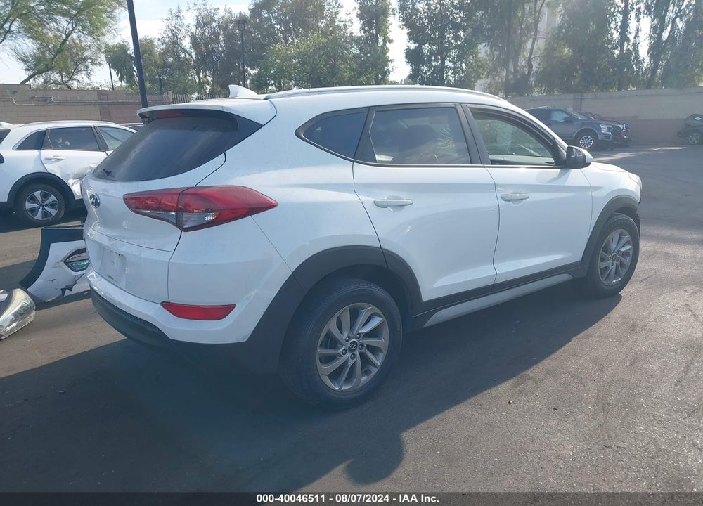 2018 HYUNDAI TUCSON SEL VIN: KM8J33A40JU614258