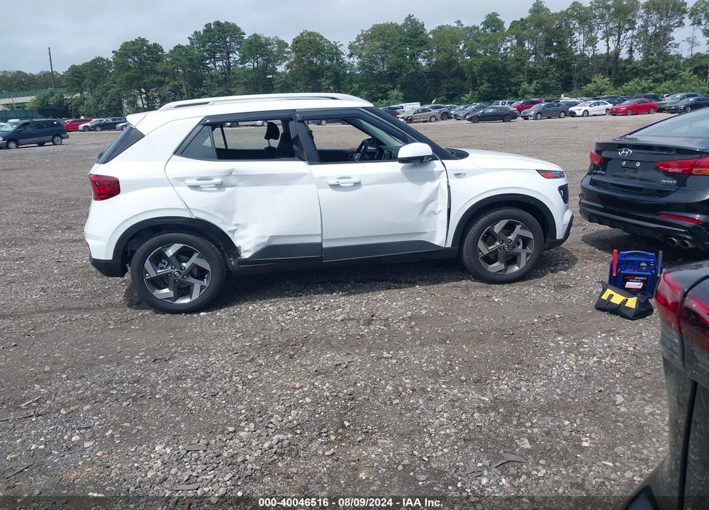 2024 HYUNDAI VENUE SEL VIN: KMHRC8A33RU318184