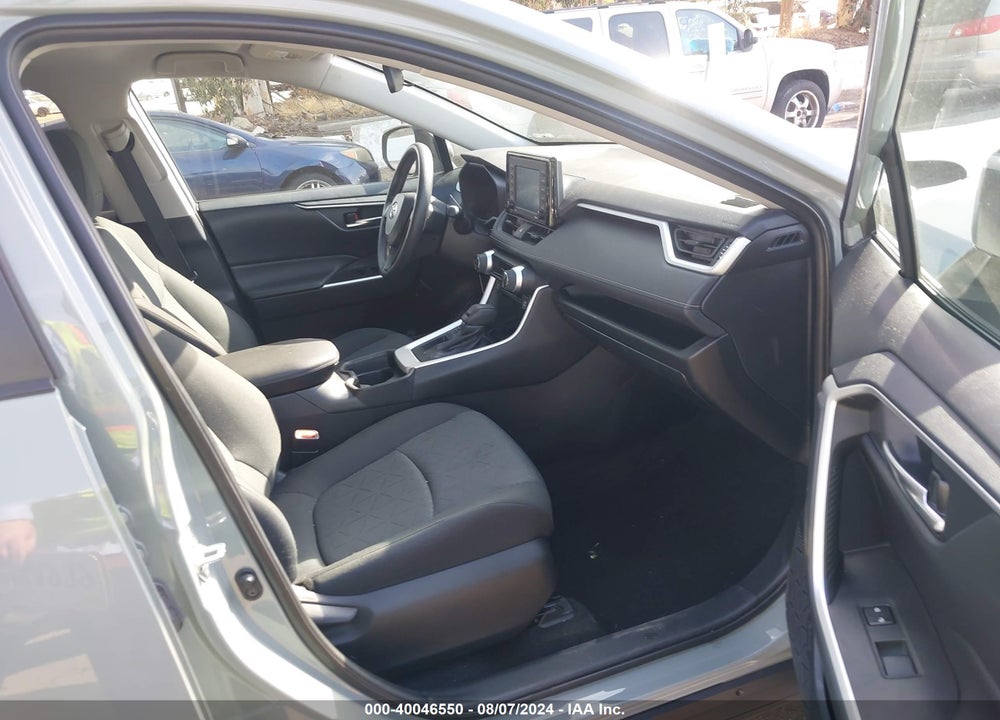 2021 TOYOTA RAV4 XLE VIN: 2T3W1RFV0MW152442