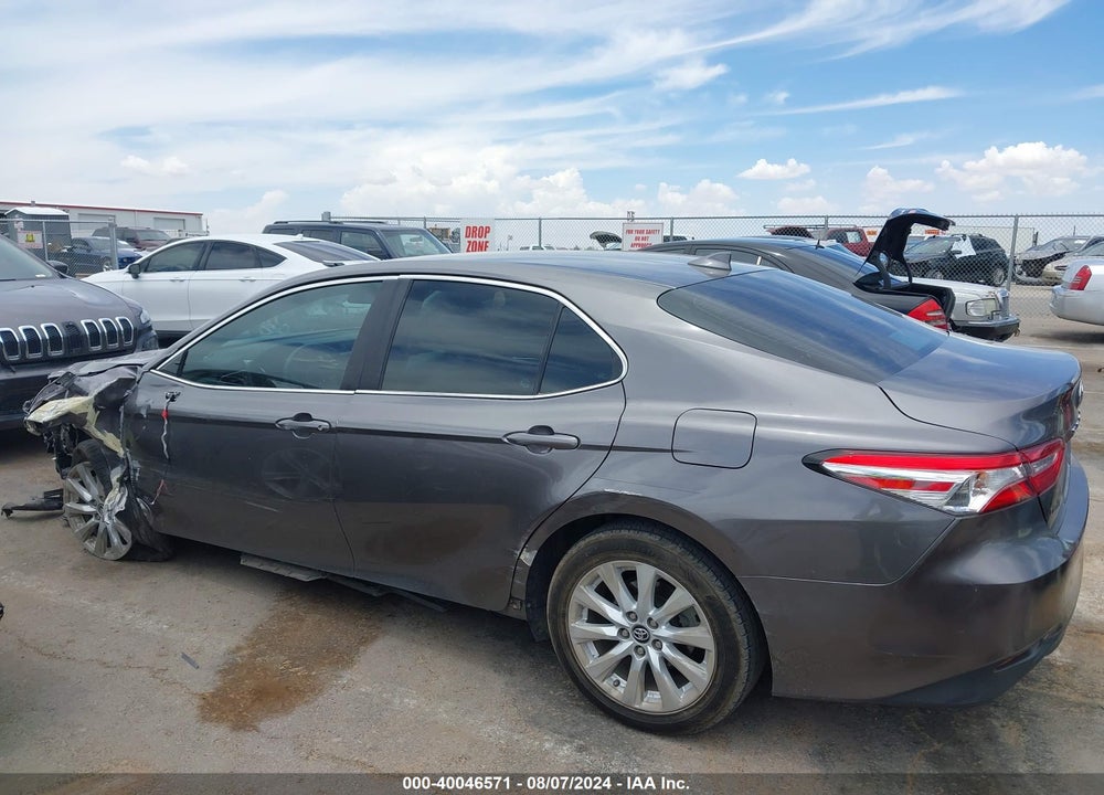 2020 TOYOTA CAMRY LE VIN: 4T1C11AK0LU921658