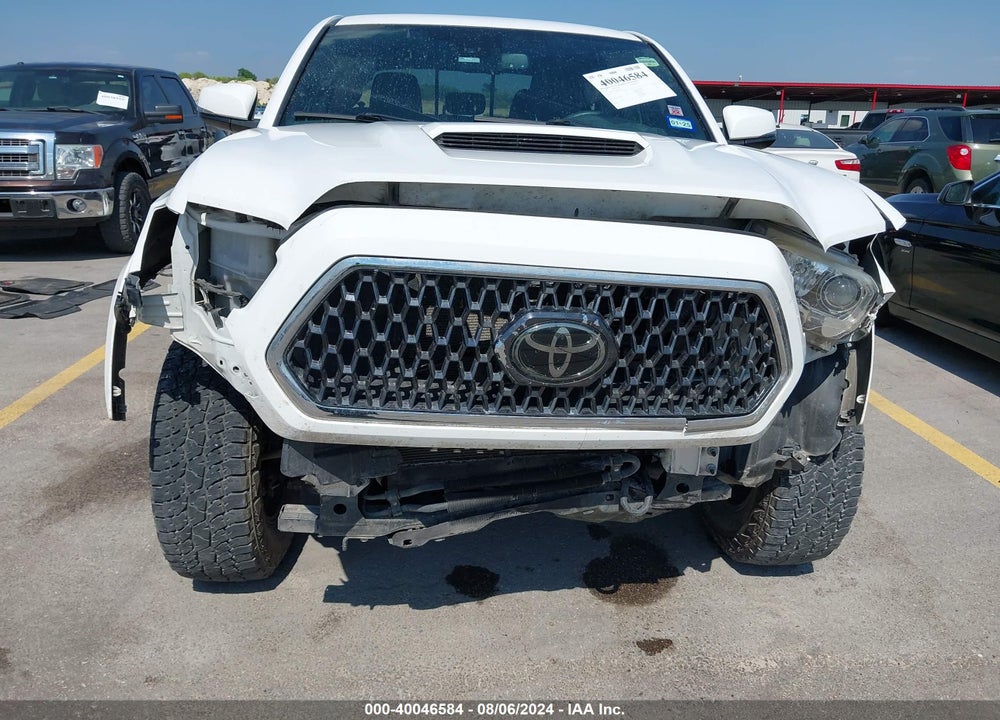 2018 TOYOTA TACOMA TRD SPORT VIN: 3TMAZ5CN9JM071453