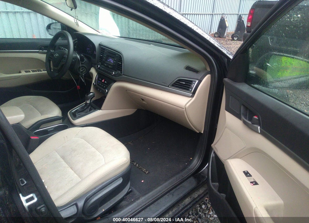 2017 HYUNDAI ELANTRA SE VIN: 5NPD74LF7HH178720