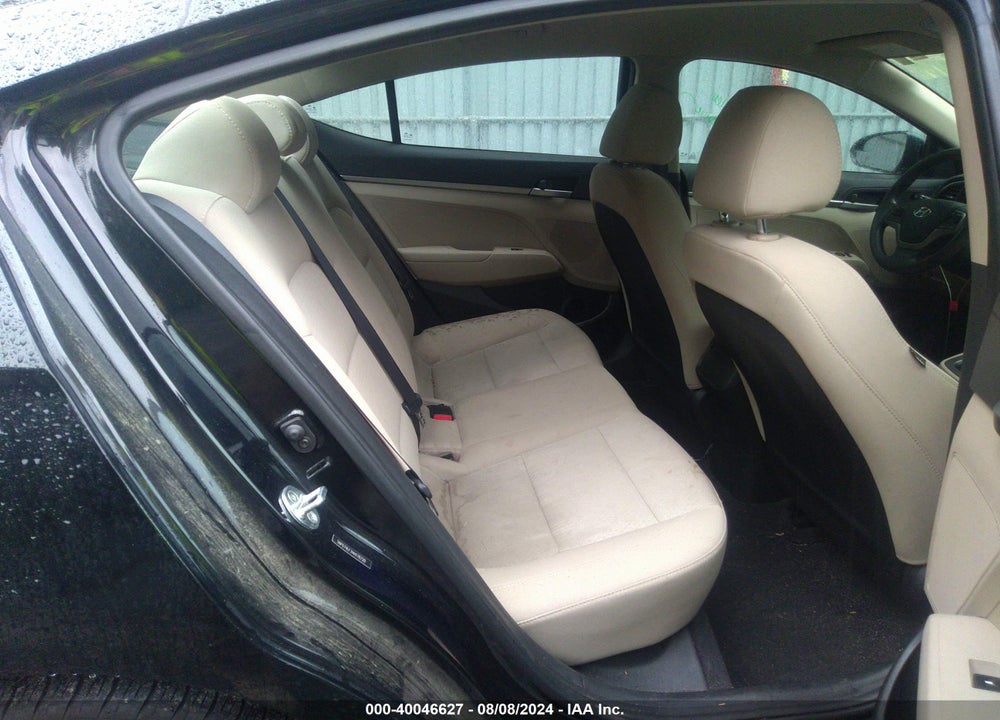 2017 HYUNDAI ELANTRA SE VIN: 5NPD74LF7HH178720