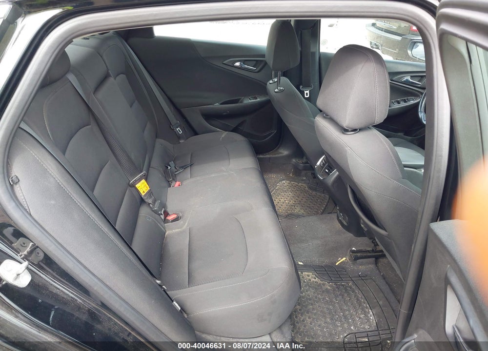 2018 CHEVROLET MALIBU LT VIN: 1G1ZD5ST0JF207561