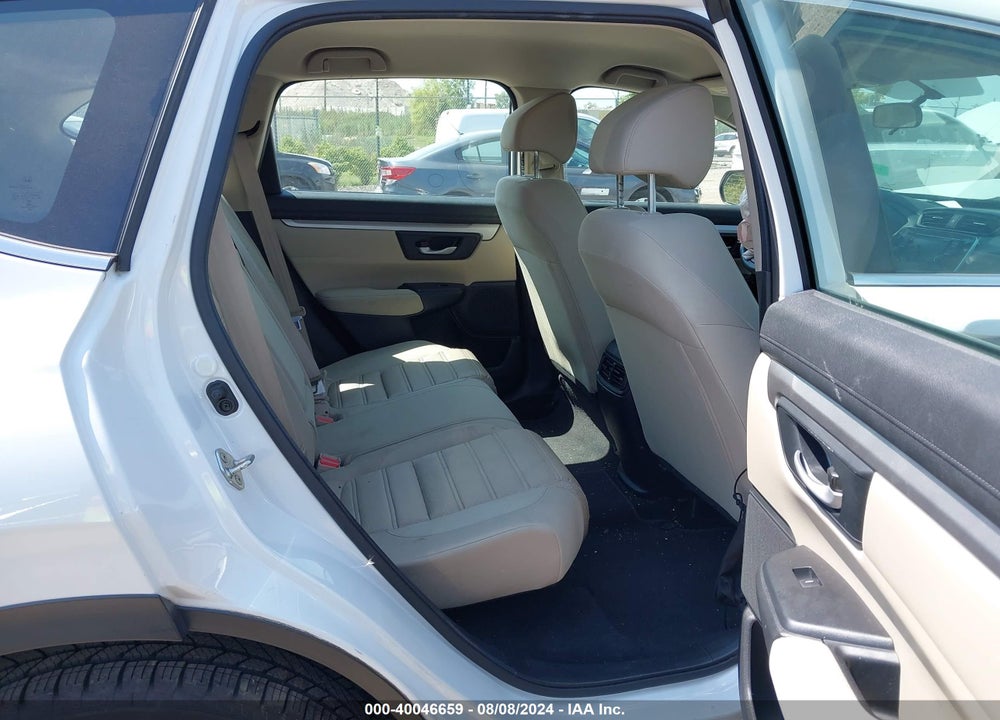 2019 HONDA CR-V LX VIN: 2HKRW6H31KH204657