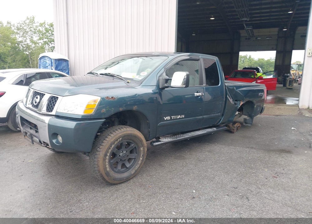 2005 NISSAN TITAN SE VIN: 1N6AA06B25N542525