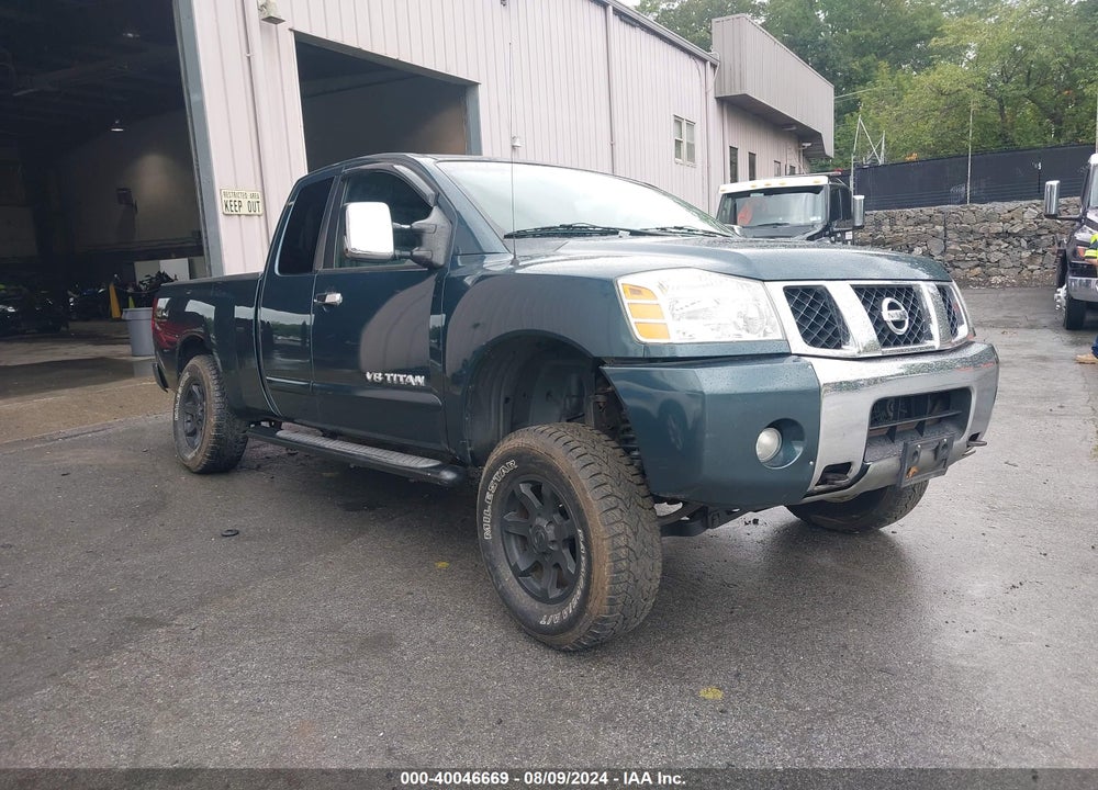 2005 NISSAN TITAN SE VIN: 1N6AA06B25N542525