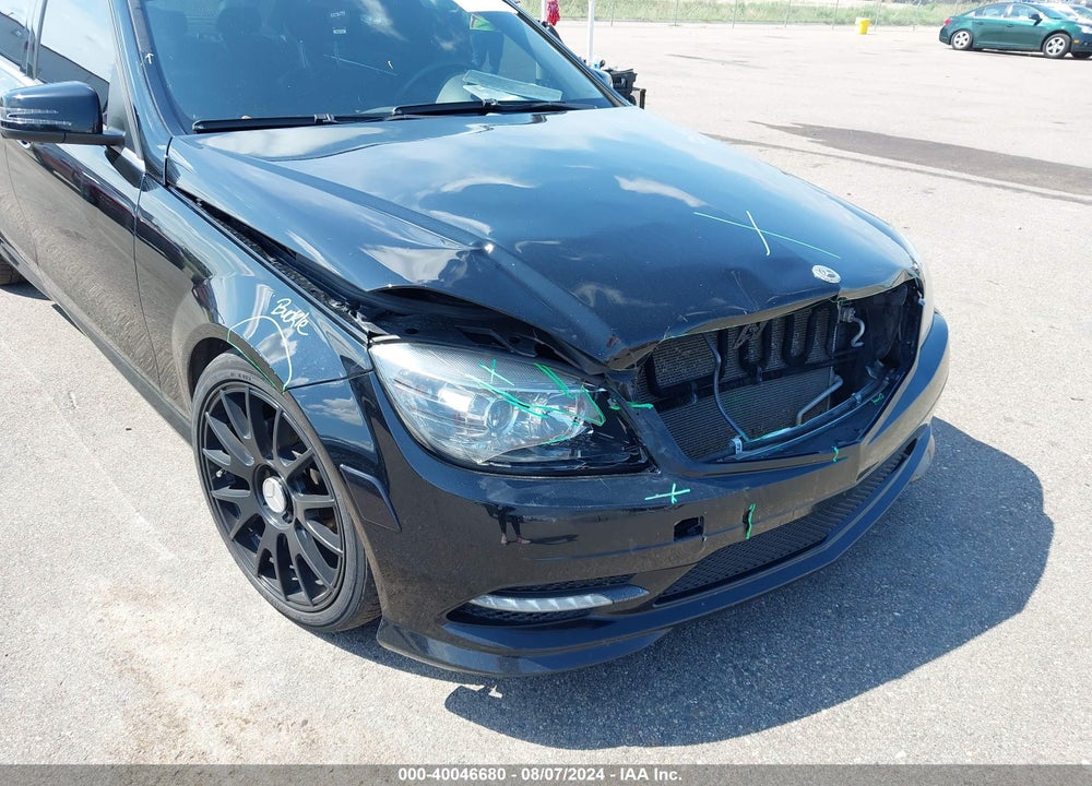 2011 MERCEDES-BENZ C 300 LUXURY 4MATIC/SPORT 4MATIC VIN: WDDGF8BB1BR163724
